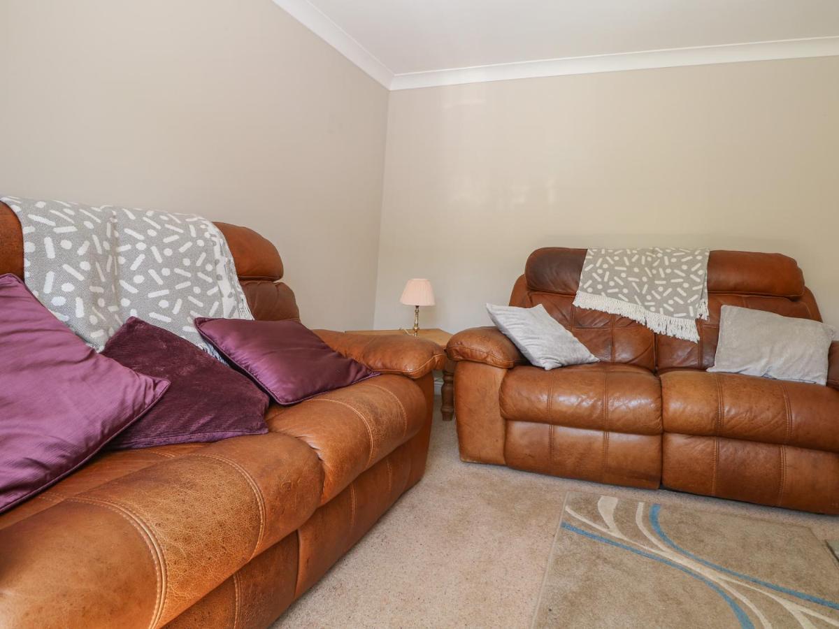 1 Paythorne Farm Cottages Henfield 外观 照片