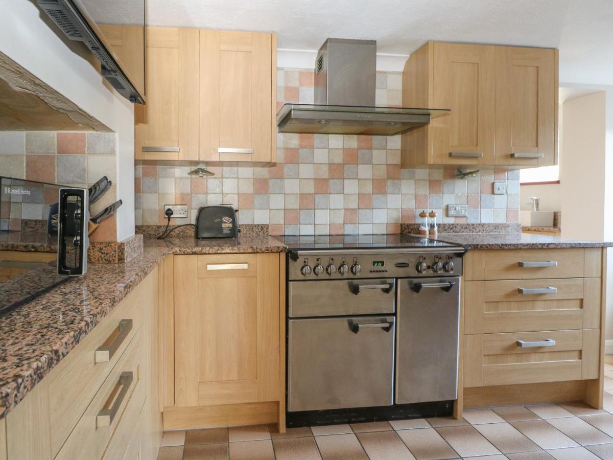 1 Paythorne Farm Cottages Henfield 外观 照片
